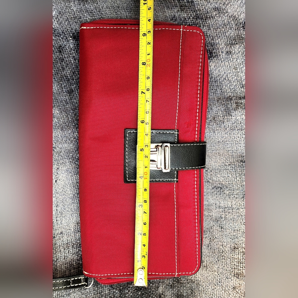 LOFT TRAVEL WALLET - Picture 3 of 12